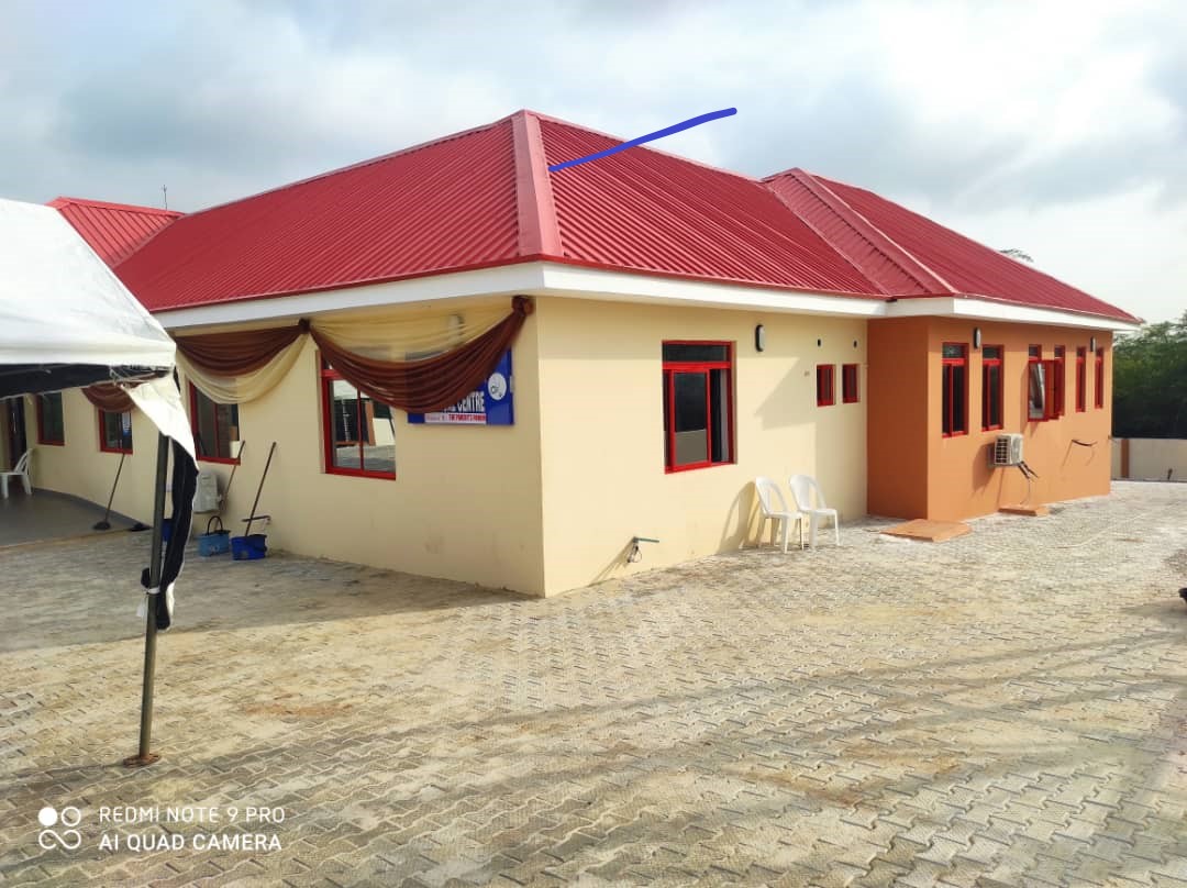 Caleb Parents' Forum Donates Ultra Modern Medical Centre, Ambulance ...