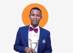 Mr. Ariguzo Udochukwu 2017 Winner Ariguzo Udochukwu is a seasoned registered educator and administrator. He has taught Biology, Chemistry, and Checkpoint Science at various international schools since commencing his teaching career over 14 years ago. He is certified to teach British (Cambridge) curriculum by Cambridge International Examinations (CIE), UK